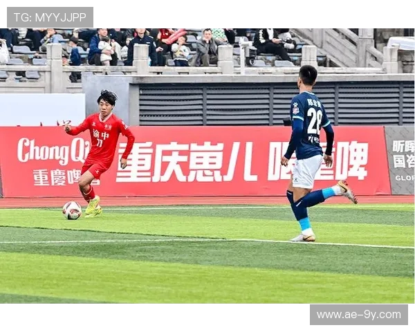 重庆足球文化探店之旅：走进本土球迷的激情与热爱